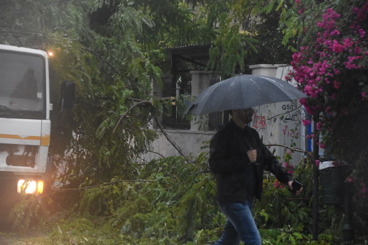 Καιρός αύριο: Σε ποιες περιοχές αναμένονται ισχυρές βροχές και καταιγίδες