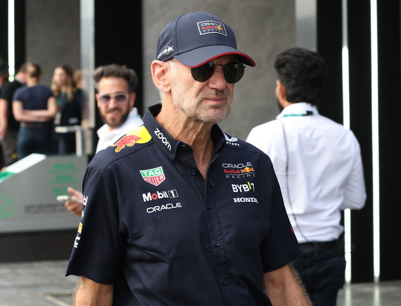 epa11208752 Red Bull Racing CTO Adrian Newey walks in the paddock ahead of the Formula 1 Saudi Arabia Grand Prix at the Jeddah Corniche Circuit in Jeddah, Saudi Arabia, 09 March 2024.  EPA