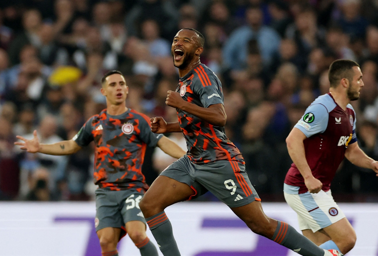 Soccer Football - Europa Conference League - Semi Final - First Leg - Aston Villa v Olympiacos - Villa Park, Birmingham, Britain - May 2, 2024  Olympiacos' Ayoub El Kaabi celebrates scoring their first goal Action Images via Reuters