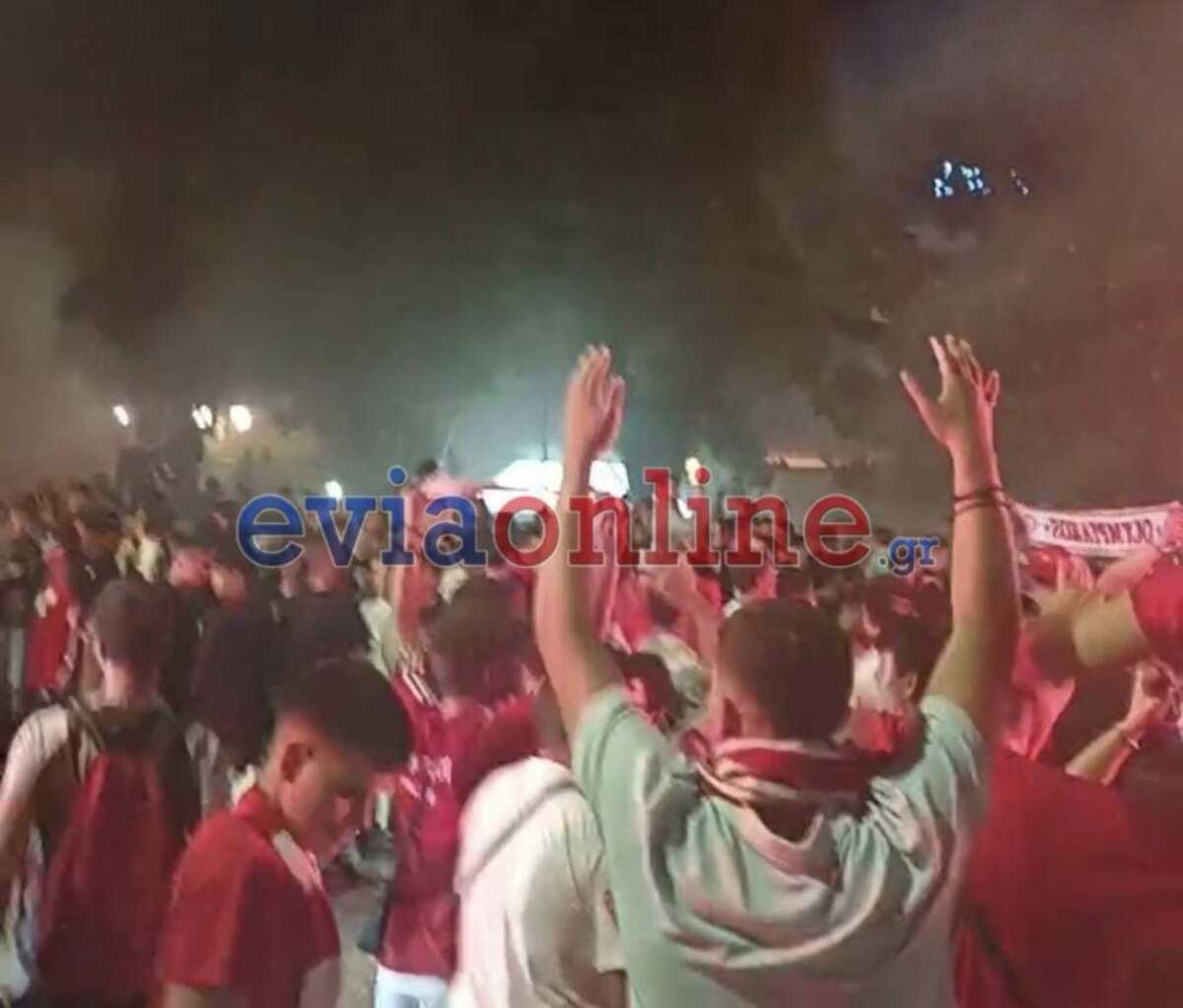 Χαλκίδα: Ξέφρενοι πανηγυρισμοί για την κατάκτηση του Conference League από τον Ολυμπιακό