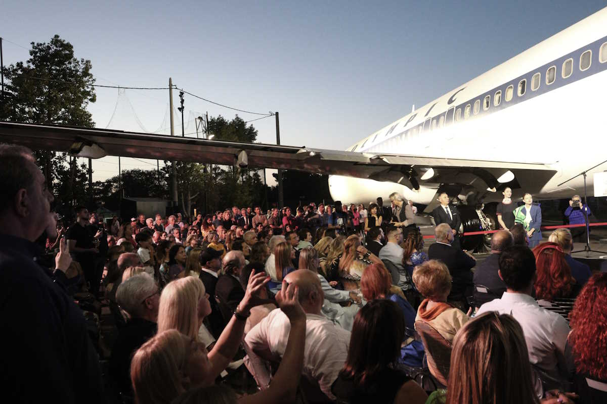 Ολυμπιακή Αεροπορία: Το εμβληματικό Boeing 727 στον δήμο Ελληνικού – Αργυρούπολης