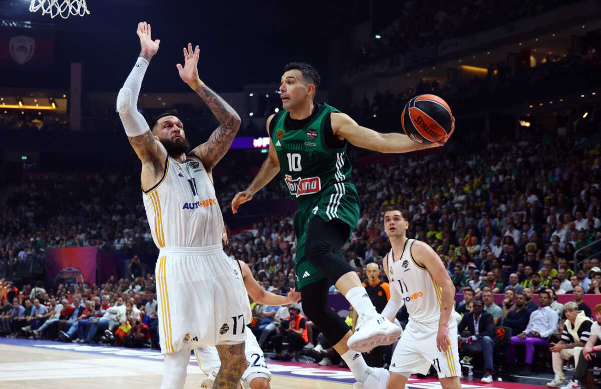 Basketball - EuroLeague - Final - Real Madrid v Panathinaikos BC - Uber Arena, Berlin, Germany - May 26, 2024 Panathinaikos BC's Kostas Sloukas in action with Real Madrid's Vincent Poirier REUTERS