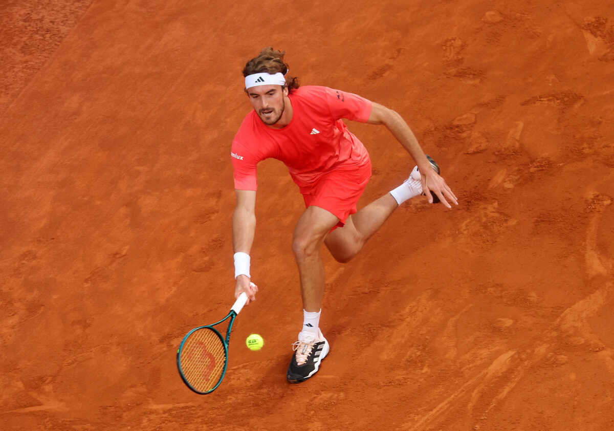 Tennis - Italian Open - Foro Italico, Rome, Italy - May 14, 2024 Greece's Stefanos Tsitsipas in action during his round of 16 match against Australia's Alex De Minaur REUTERS