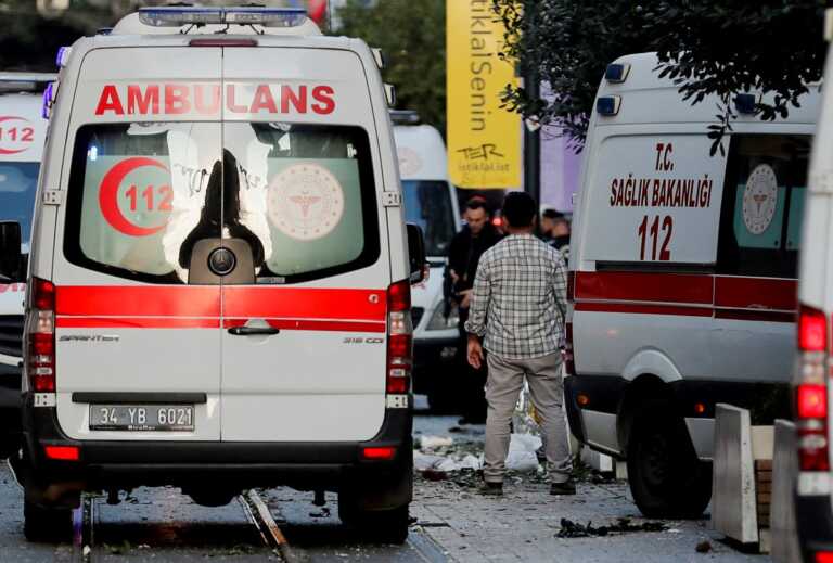 Οκτώ νεκροί και 11 τραυματίες από σύγκρουση βυτιοφόρου και λεωφορείου στην Τουρκία