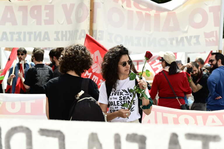 Σε εξέλιξη οι απεργιακές συγκεντρώσεις για την Πρωτομαγιά - Απροσπέλαστο το κέντρο της Αθήνας, ποιοι δρόμοι έχουν κλείσει