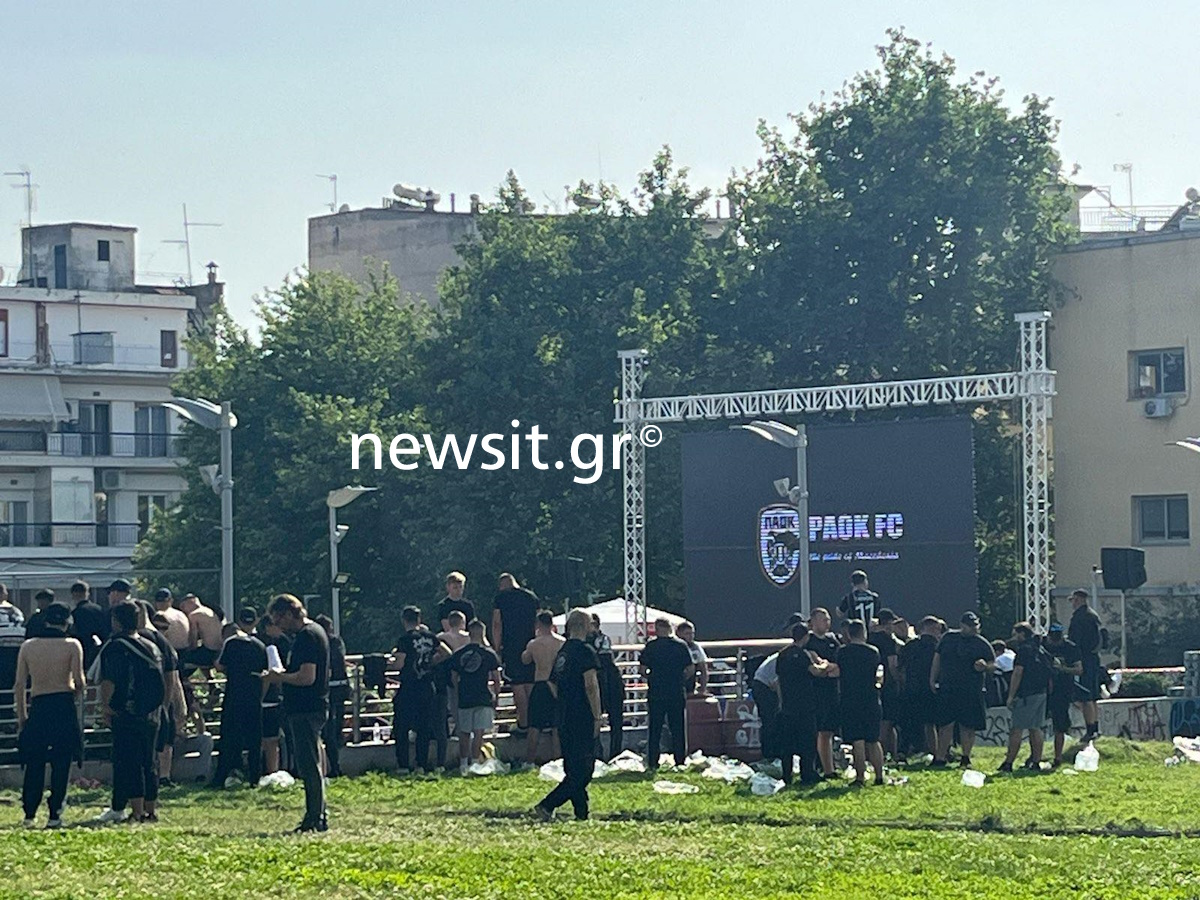 Άρης – ΠΑΟΚ: Στήθηκε γιγαντοοθόνη δίπλα στο γήπεδο της Τούμπας – Τρέλα για τον τίτλο