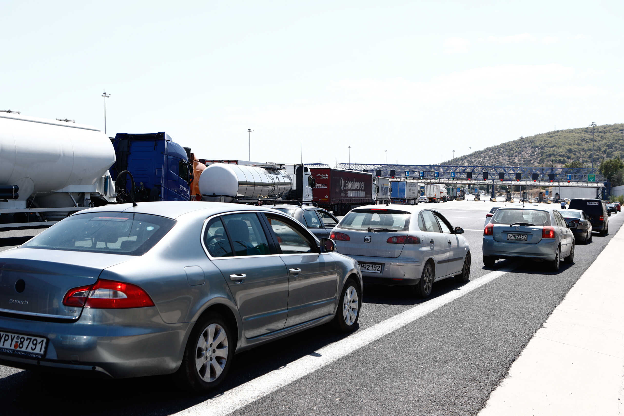 ΔΙΟΔΙΑ ΕΛΕΥΣΙΝΑΣ ΣΥΜΦΟΡΗΣΗ ΛΟΓΩ ΤΗΣ ΦΩΤΙΑΣ ΣΕ ΒΥΤΙΟΦΟΡΟ ΜΕ ΓΚΑΖΙ ΣΤΗ ΛΕΩΦΟΡΟ ΑΘΗΝΩΝ- ΚΟΡΥΝΘΟΥ (ΣΩΤΗΡΗΑΣ ΔΗΜΗΤΡΟΠΟΥΛΟΣ