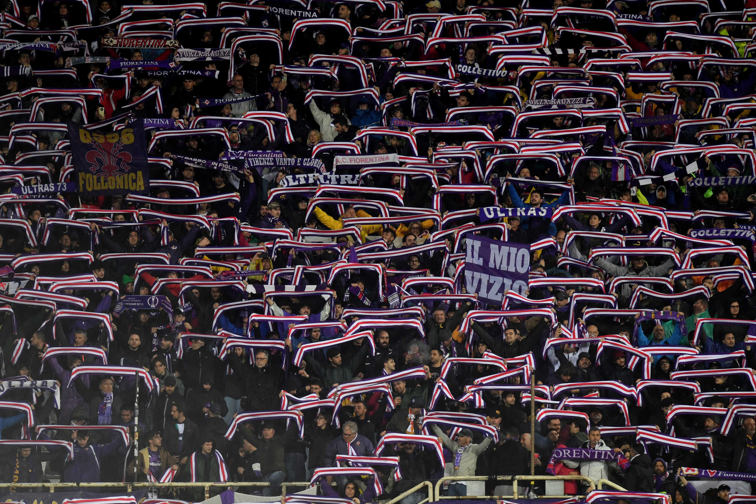 Soccer Football - Europa Conference League - Semi Final - First Leg - Fiorentina v Club Brugge - Stadio Artemio Franchi, Florence, Italy - May 2, 2024 Fiorentina fans inside the stadium before the match REUTERS