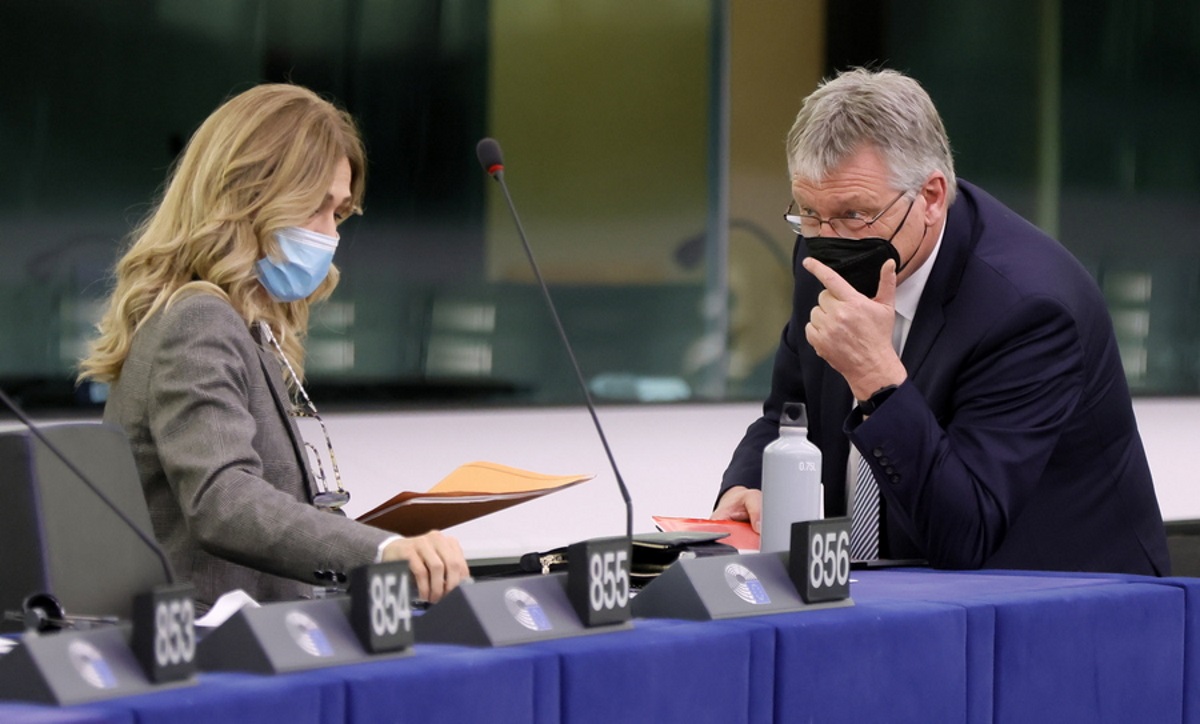 Ιταλία: Νεκρός σε αυτοκίνητο στο Παλέρμο βρέθηκε ο σύζυγος της ευρωβουλετού Φραντσέσκα Ντονάτο