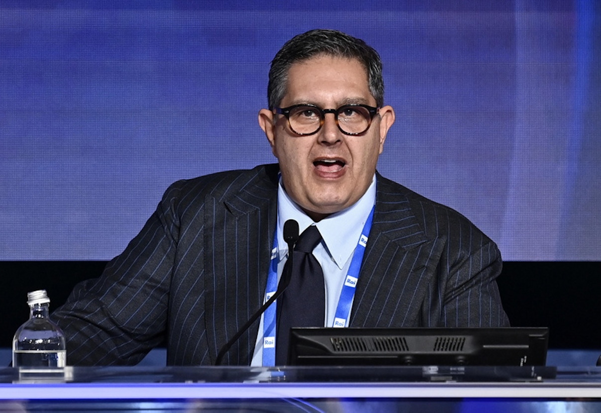 epa11139214 President of Liguria Region, Giovanni Toti, during a press conference at the 74th Sanremo Italian Song Festival, Sanremo, Italy, 09 February 2024. The festival runs from 06 to 10 February.  EPA