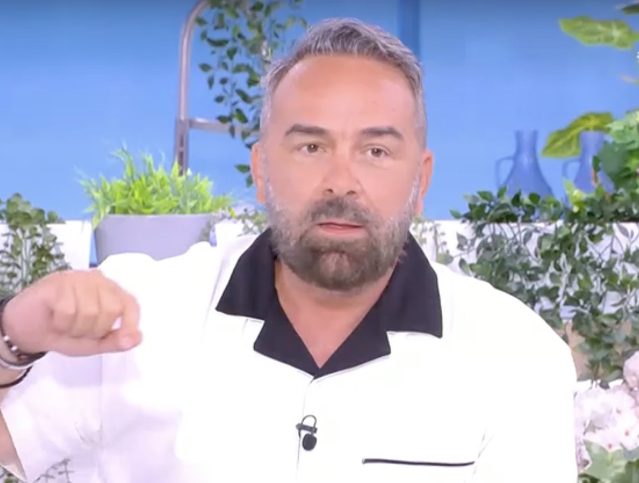 Γρηγόρης Γκουντάρας: Η Ελένη Μενεγάκη είναι καλά, τα παιδάκια της είναι καλά κι έχει έναν υπέροχο άνθρωπο δίπλα της