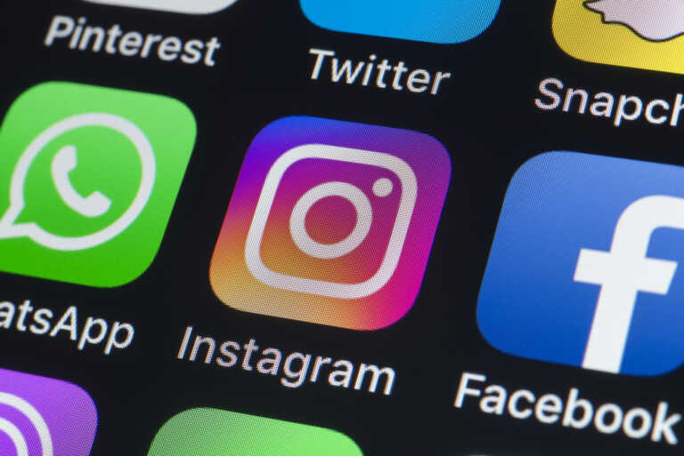 Facebook και Instagram στο μικροσκόπιο της Κομισιόν για την προστασία ανηλίκων