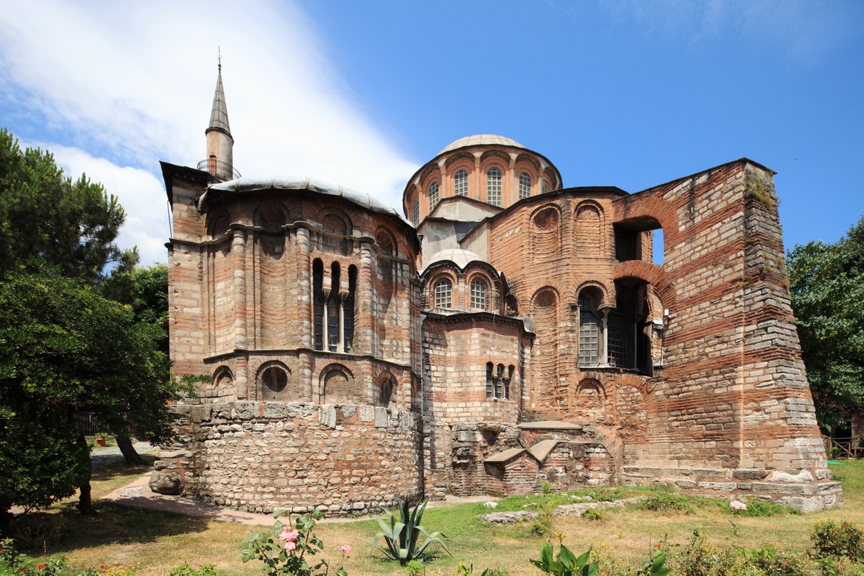 Οι Τούρκοι ευχαριστούν τον Ερντογάν για την μετατροπή της Μονής της Χώρας σε τζαμί