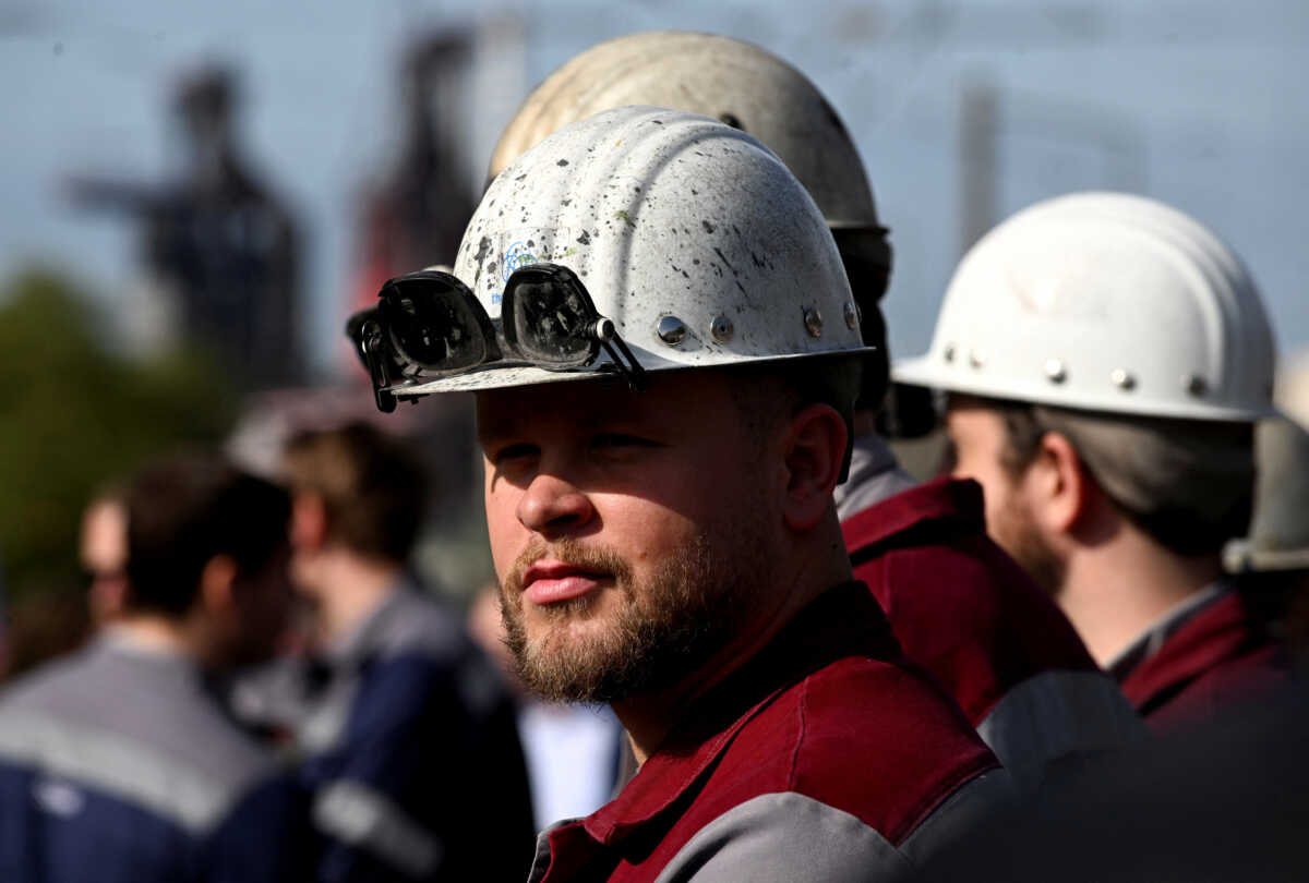 Thyssenkrupp Steel Europe steelworkers rally at an IG Metall union protest in Duisburg, Germany April 30, 2024. REUTERS