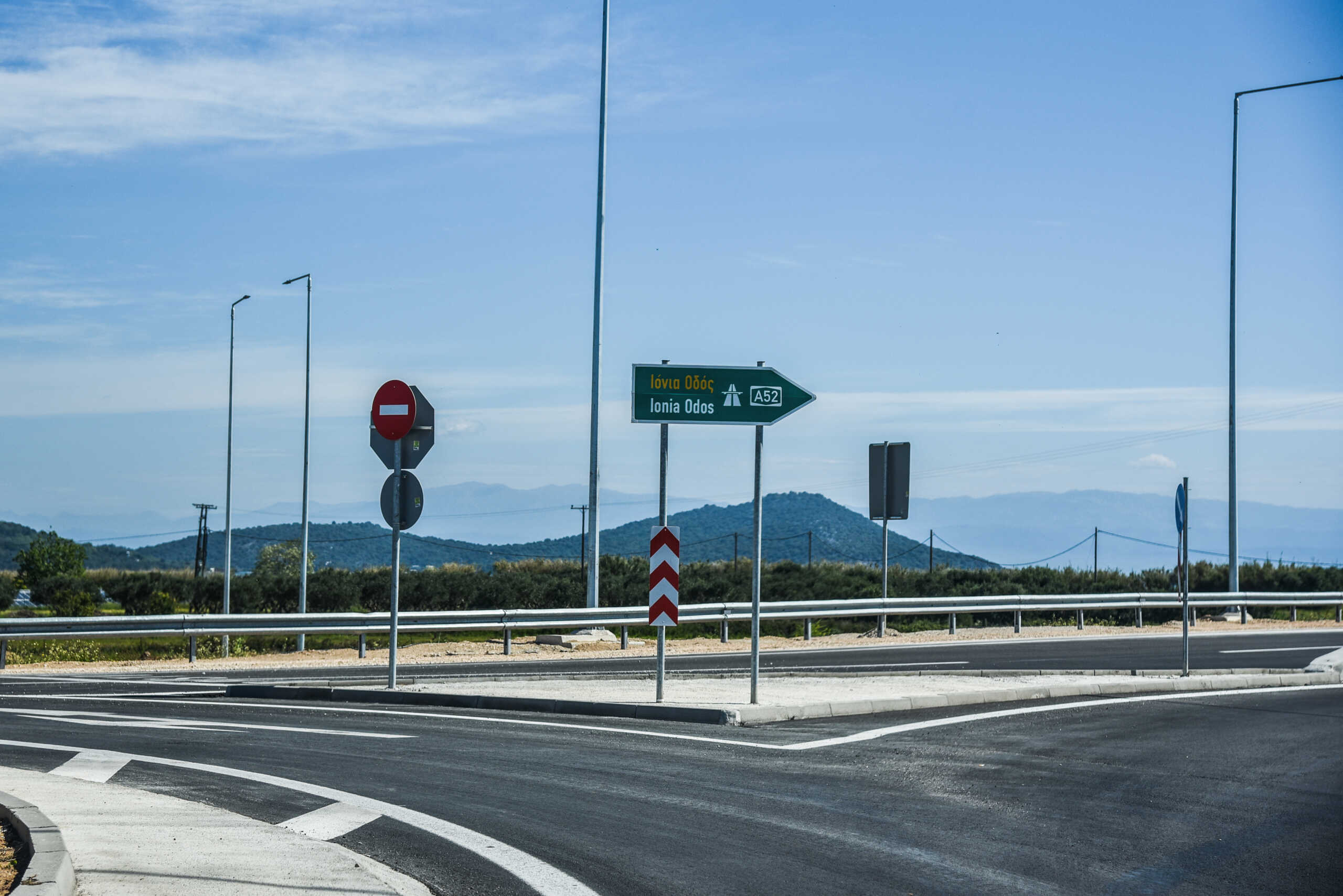 Νέα οδός σύνδεσης από τα διόδια Ακτίου προς Άγιο Νικόλαο και Λευκάδα. 
(ΓΙΩΡΓΟΣ ΕΥΣΤΑΘΙΟΥ