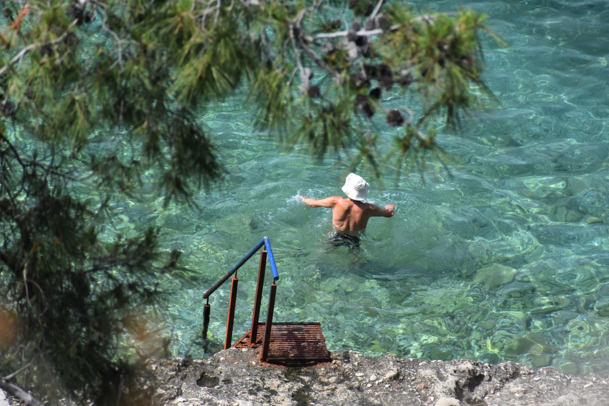 Καιρός αύριο: Στους 35 βαθμούς η θερμοκρασία, παραμένει η αφρικανική σκόνη