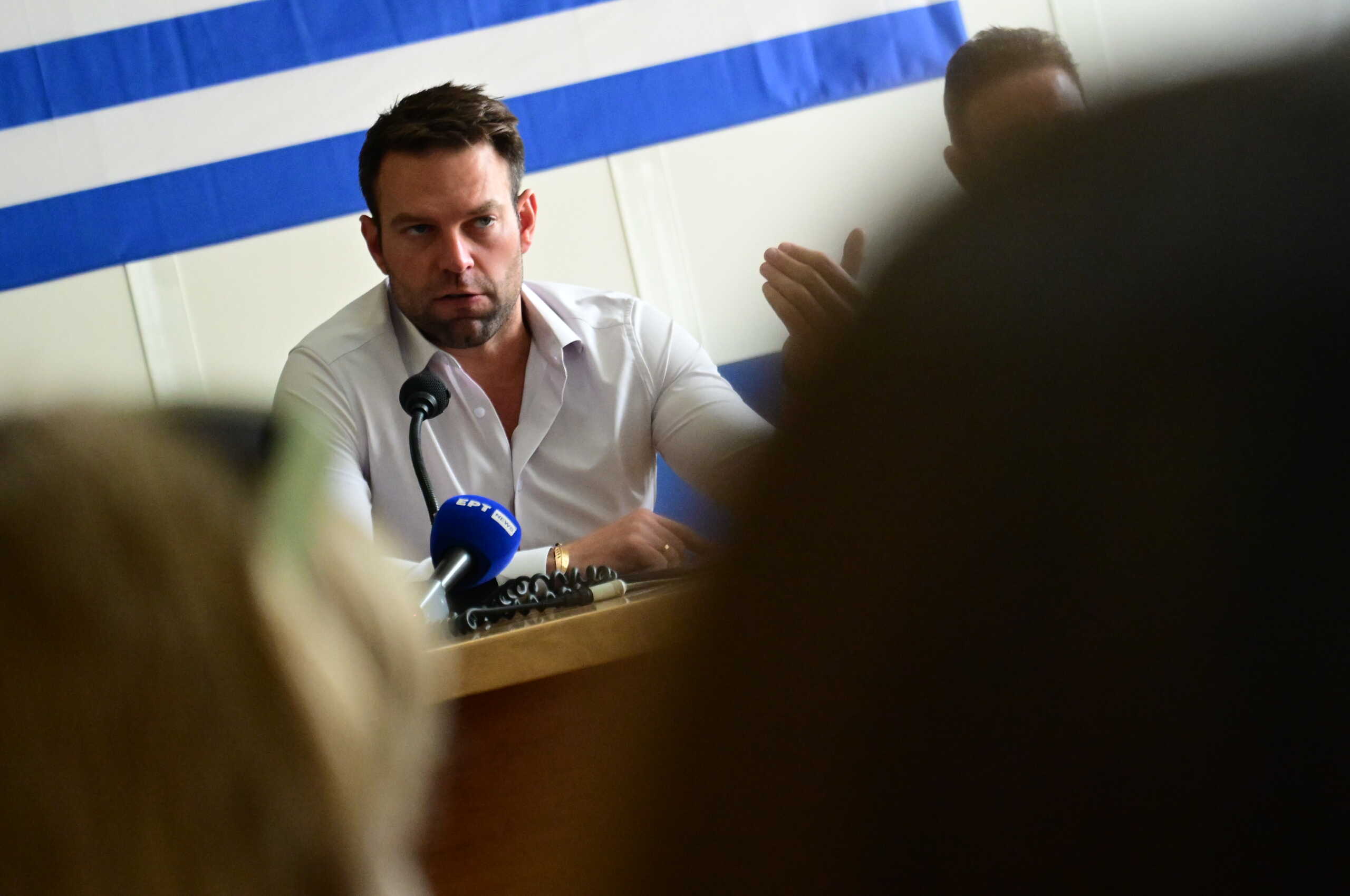 Επίσκεψη του Προέδρου του ΣΥΡΙΖΑ - Προοδευτική Συμμαχία, Στέφανου Κασσελάκη στα γραφεία της Δημόσιας Υπηρεσίας Απασχόλησης (ΔΥΠΑ (πρώην ΟΑΕΔ)) όπου συναντήθηκε με εργαζόμενους, Τετάρτη 22 Μαΐου 2024. 
(ΚΩΣΤΑΣ ΤΖΟΥΜΑΣ