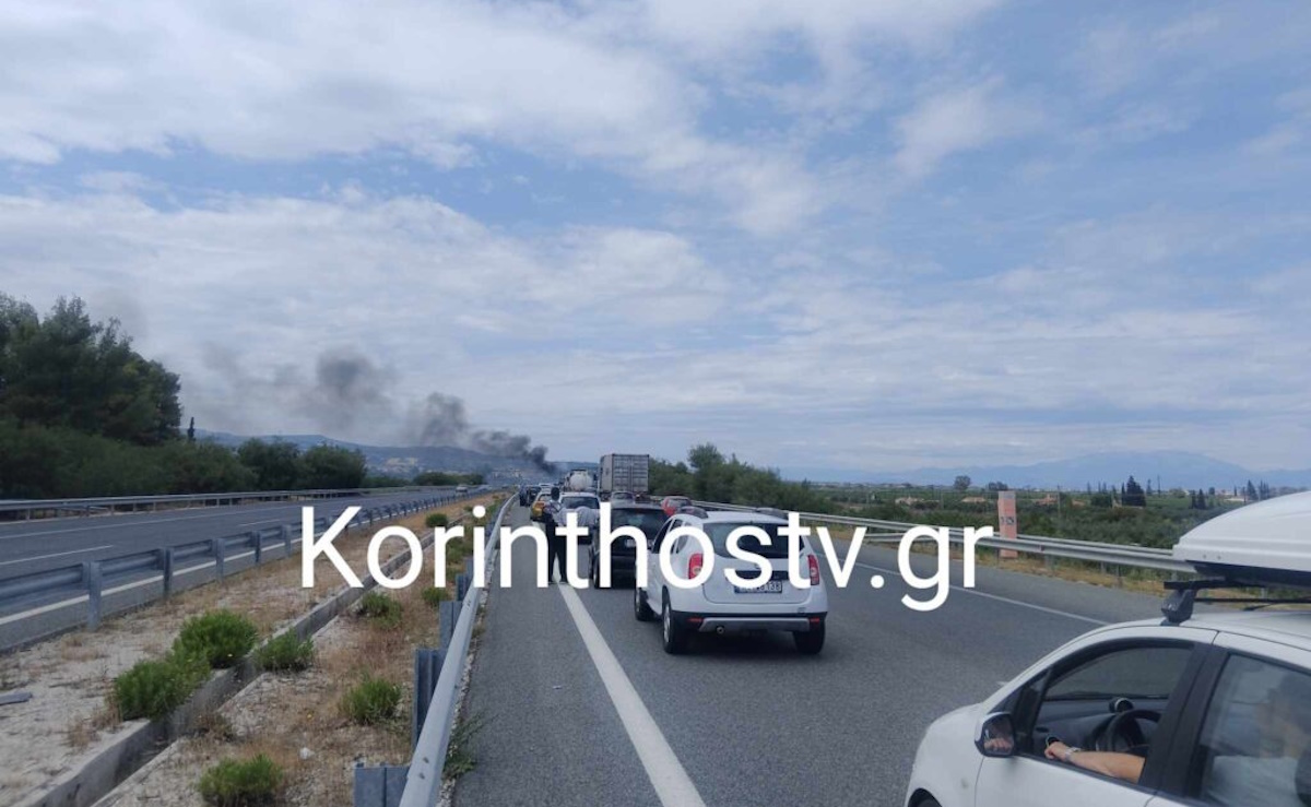 Κιάτο: Φωτιά σε φορτηγό στην Κορίνθου – Πατρών, διεκόπη η κυκλοφορία των αυτοκινήτων
