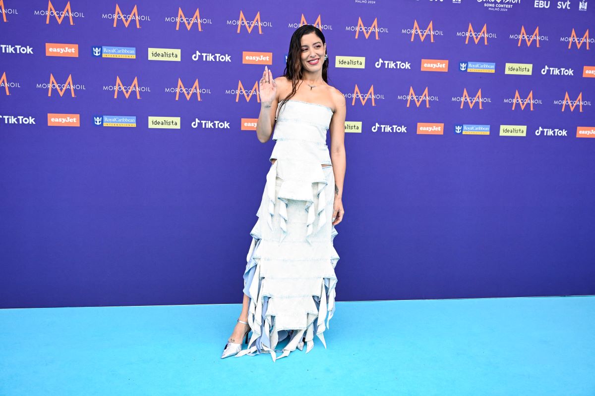 Eurovision 2024: Marina Satti on the turquoise carpet of the event
