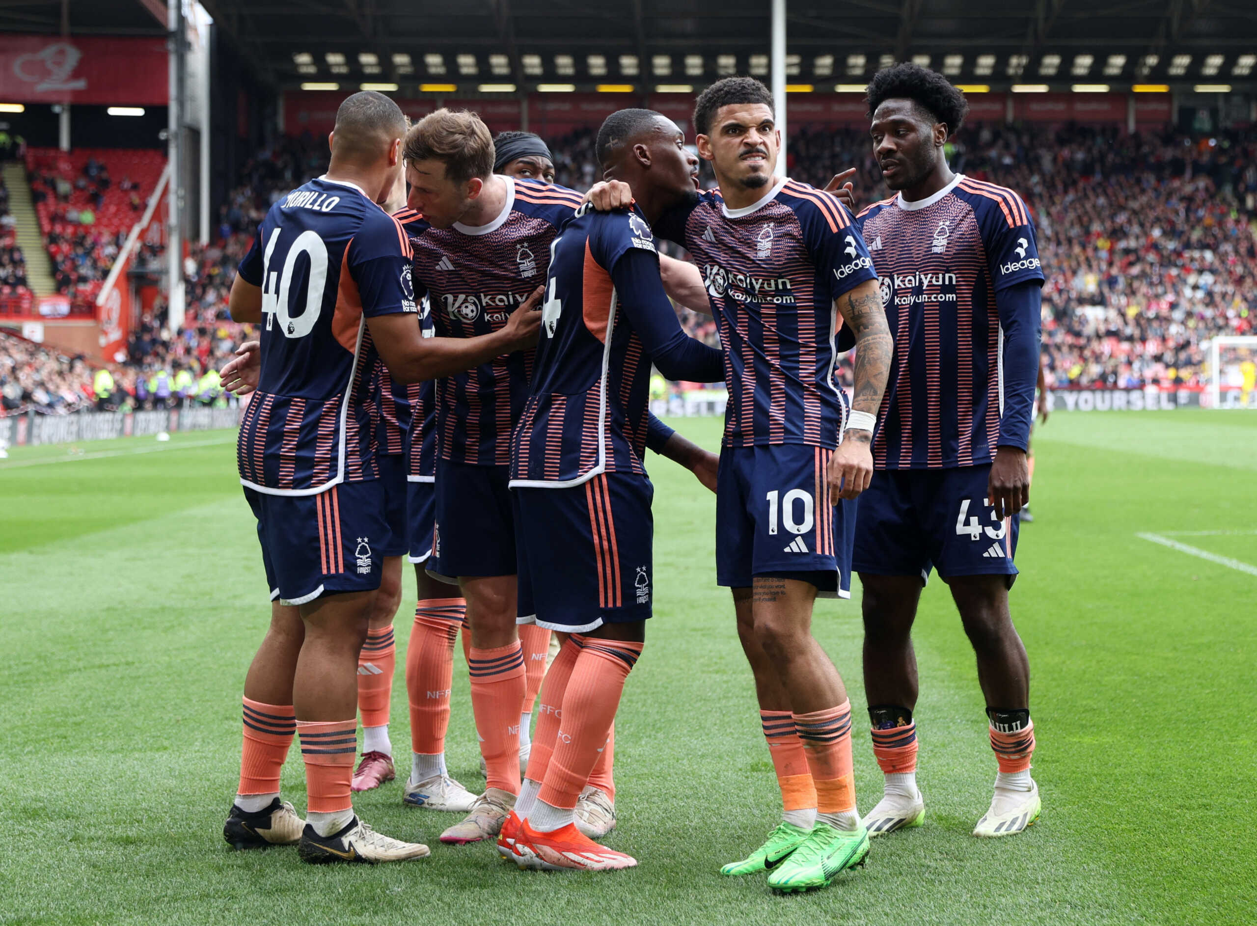 Soccer Football - Premier League - Sheffield United v Nottingham Forest - Bramall Lane, Sheffield, Britain - May 4, 2024 Nottingham Forest's Callum Hudson-Odoi celebrates scoring their third goal with teammates REUTERS