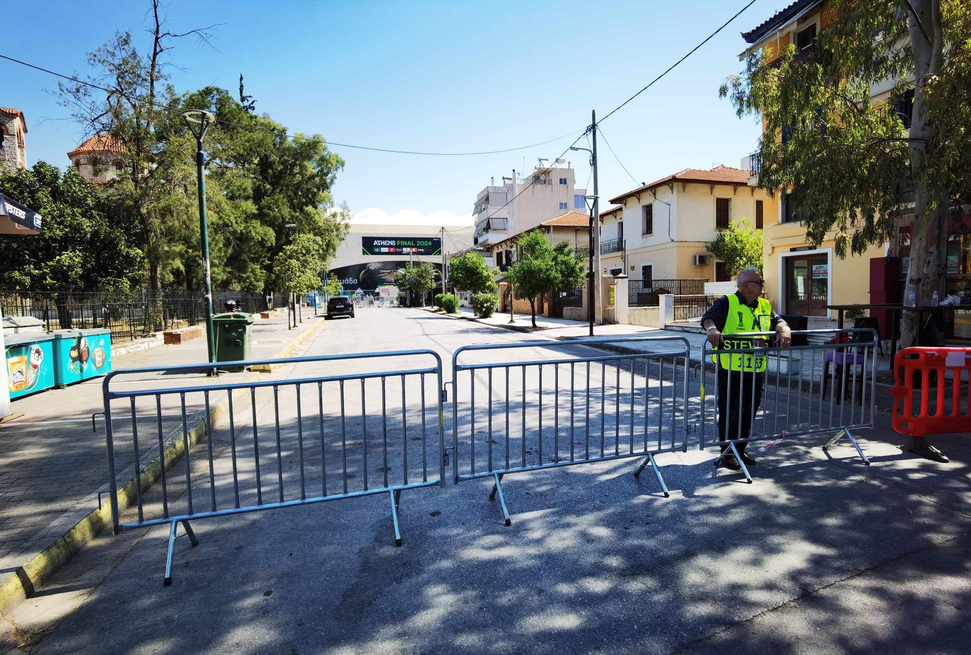 Ολυμπιακός – Φιορεντίνα: Άρχισε το «lockdown» στη Νέα Φιλαδέλφεια για τον τελικό του Conference League – Κλείνουν δρόμοι