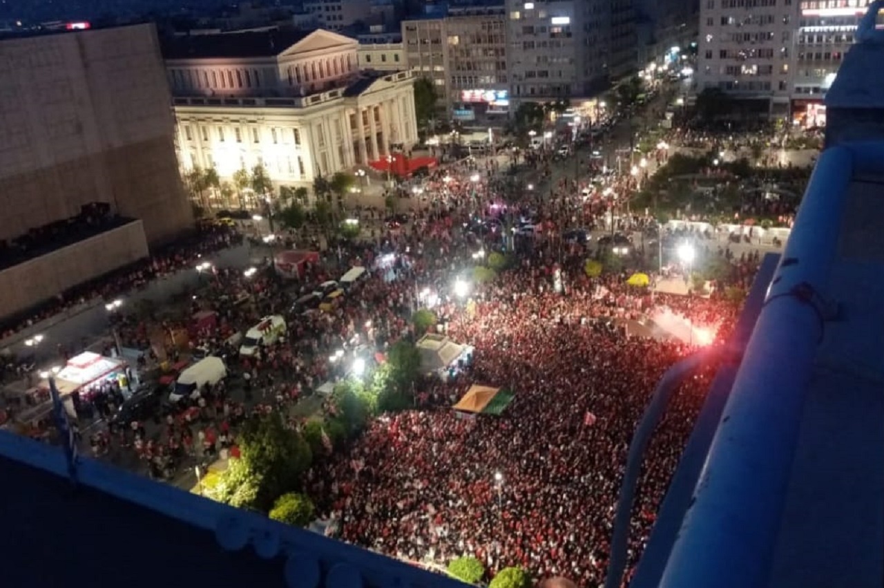 Ολυμπιακός – Φιορεντίνα: Τρέλα σε Πειραιά και «ΟPAP Arena»