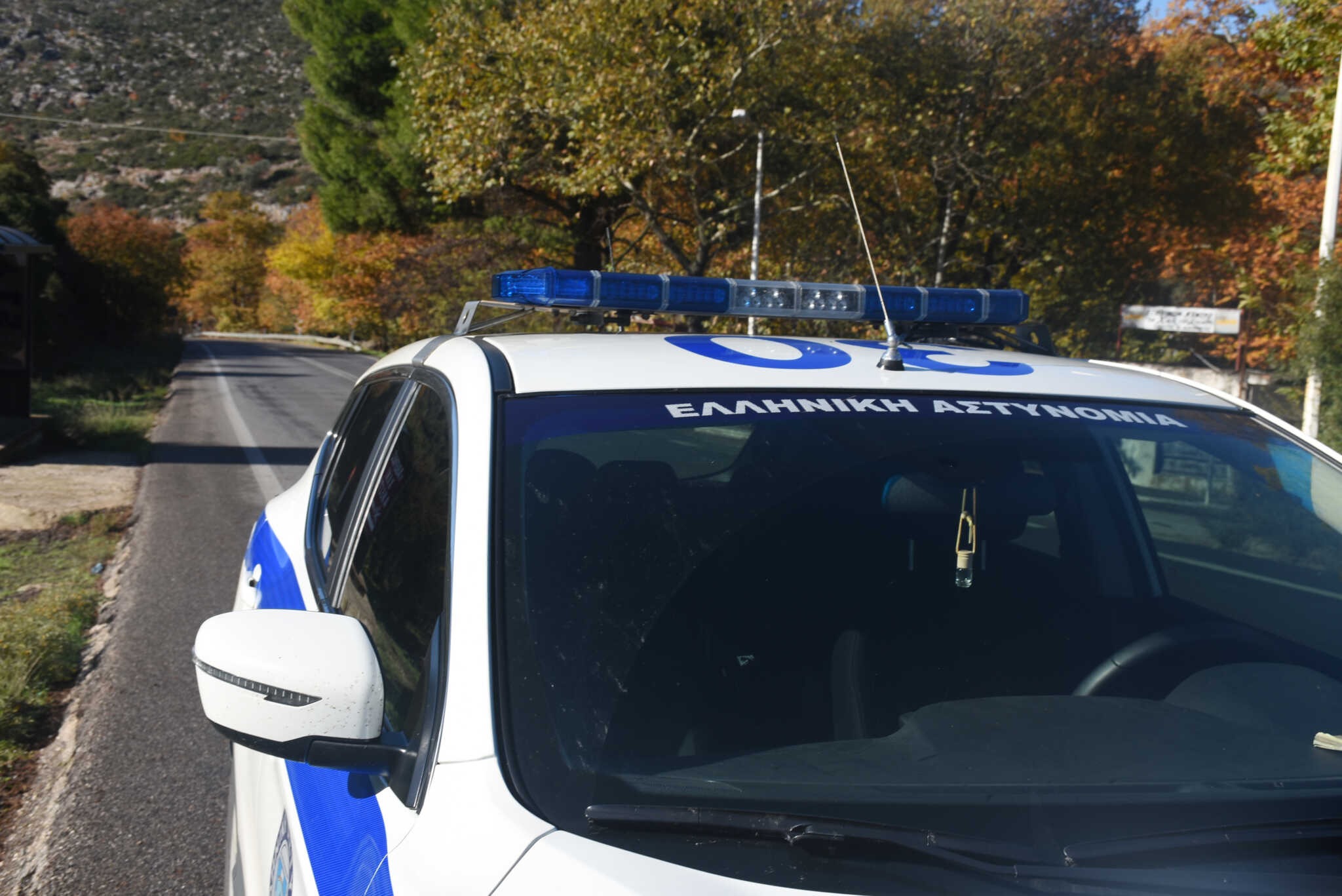 Σάμος: Προφυλακίστηκε η 49χρονη πατροκτόνος – «Δεν άντεχα την κακοποιητική συμπεριφορά του» είπε στην απολογία της