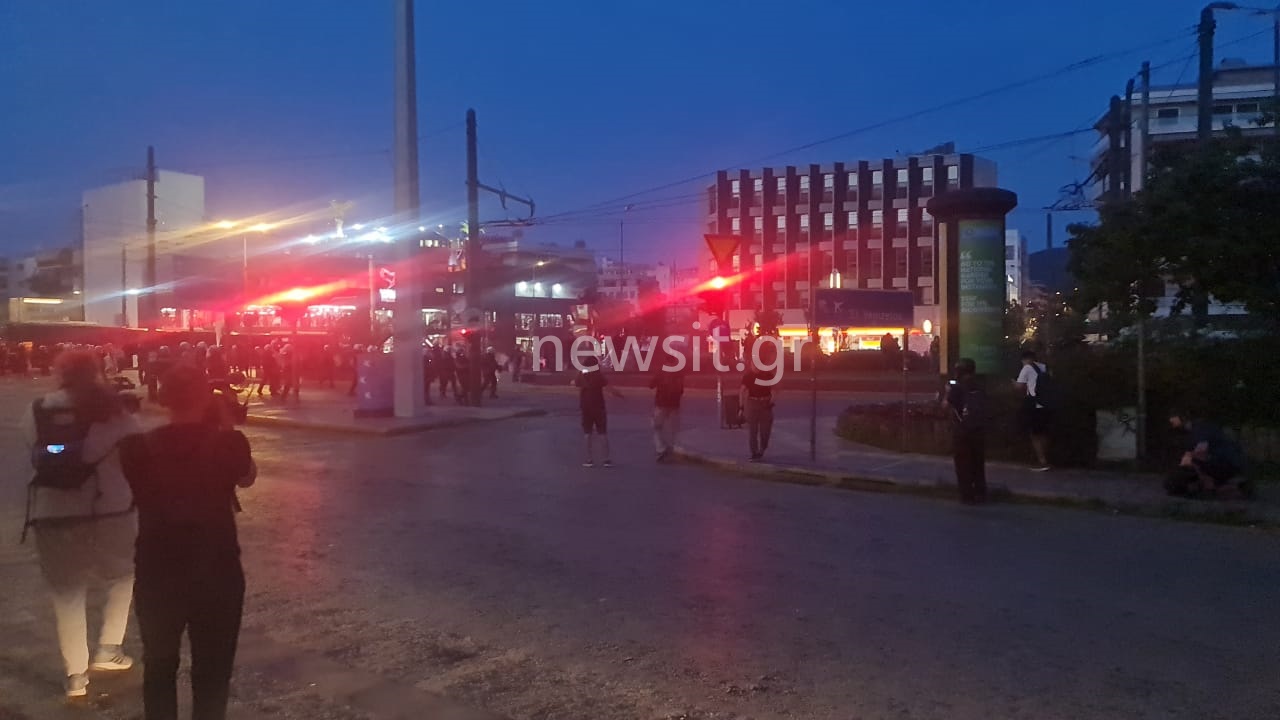 Ένταση στην πορεία προς την ισραηλινή πρεσβεία