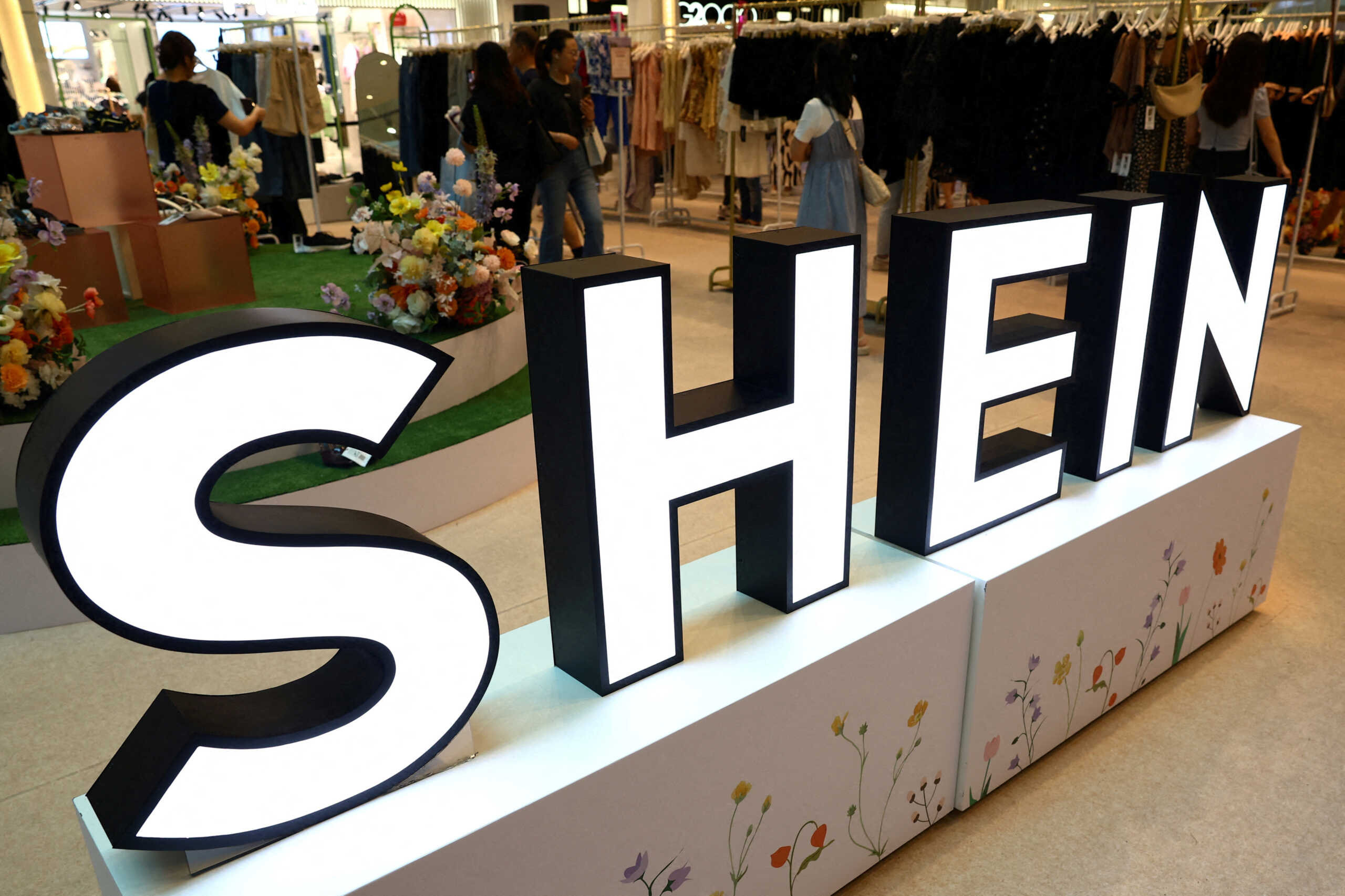 FILE PHOTO: A view of a Shein pop-up store at a mall in Singapore April 4, 2024. REUTERS