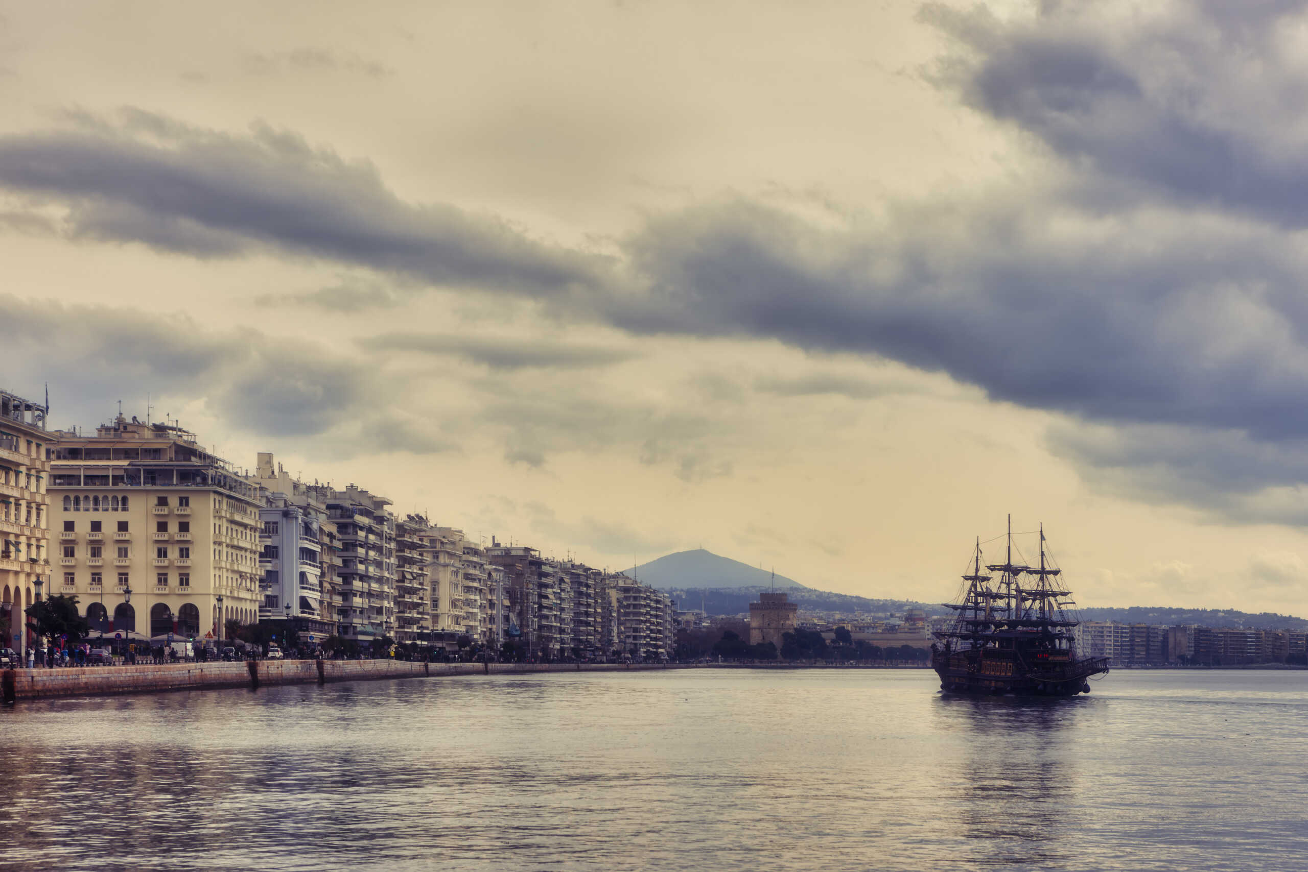 ΣΥΝΝΕΦΙΑΣΜΕΝΗ ΘΕΣΣΑΛΟΝΙΚΗ (ΜΟΤΙΟΝΤΕΑΜ