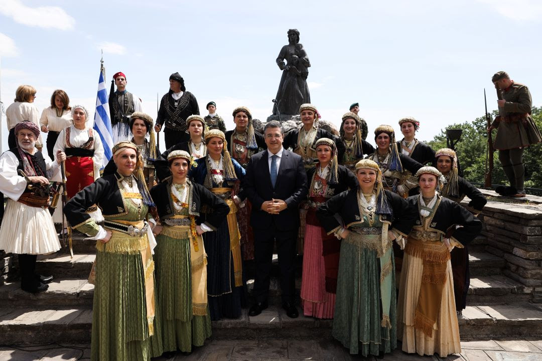 Νάουσα: «Η μνήμη του Ολοκαυτώματος δεν θα σβήσει ποτέ», εκδηλώσεις παρουσία του Απόστολου Τζιτζικώστα