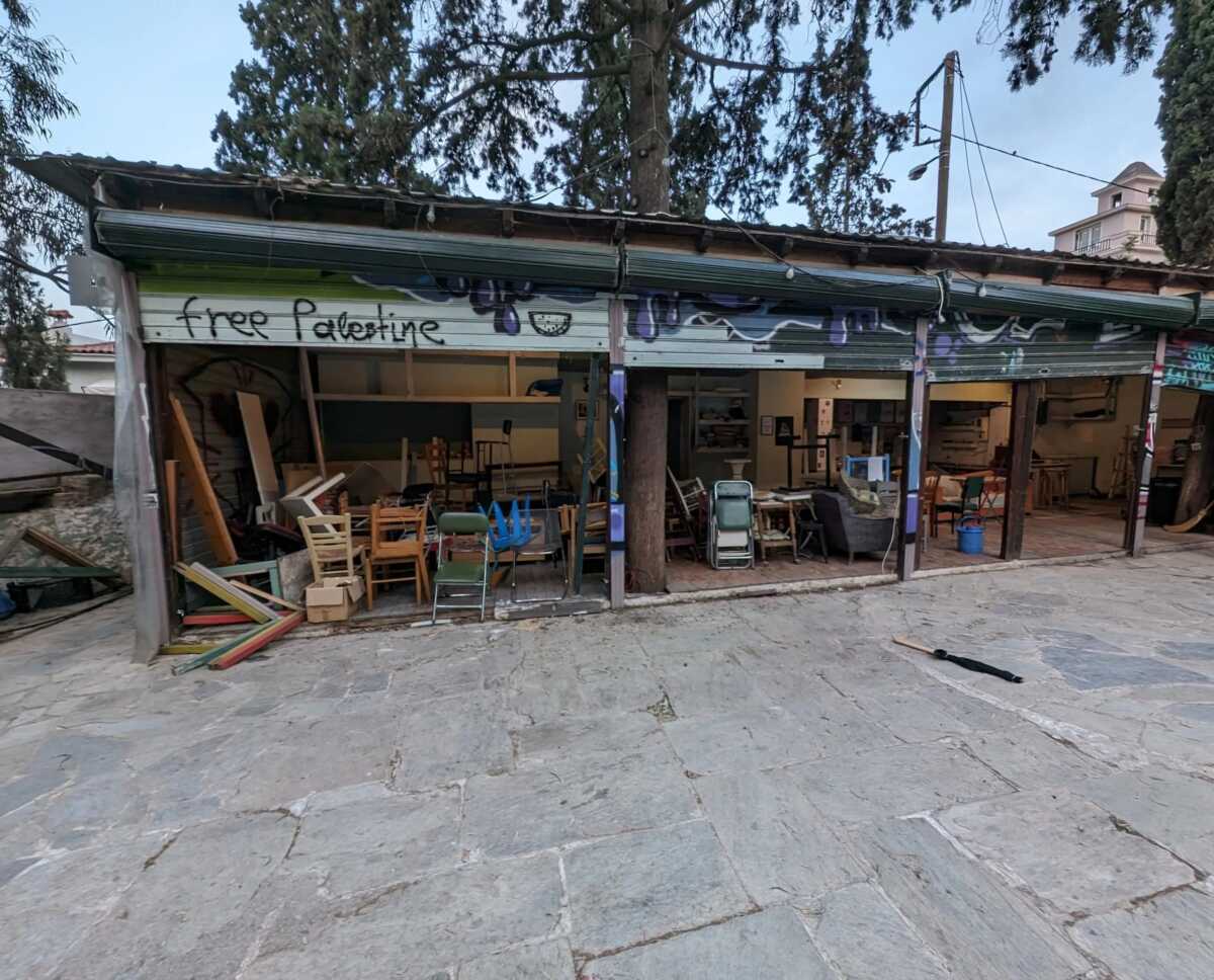 Λόφος Στρέφη: Εκκενώθηκε κατάληψη σε κτίριο του Δήμου Αθηναίων