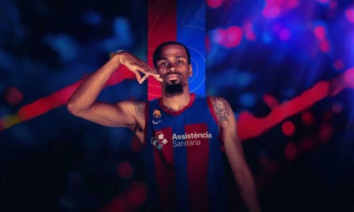 Η Μπαρτσελόνα ανακοίνωσε τον Κέβιν Πάντερ