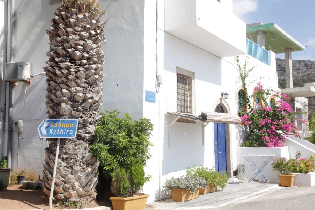 Κύθηρα: Τα σενάρια που εξετάζονται για τον θάνατο της 60χρονης – «Είχε χάσει το παιδί της και τον πατέρα της»