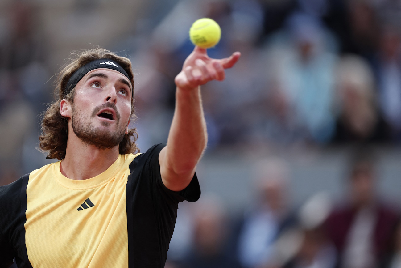 Tennis - French Open - Roland Garros, Paris, France - June 4, 2024 Greece's Stefanos Tsitsipas in action during his quarter final match against Spain's Carlos Alcaraz REUTERS