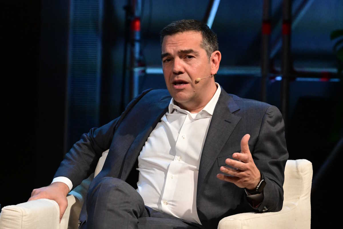 Πρώτη ημέρα εργασιών της 1ης Διεθνούς Διάσκεψης για την Ειρήνη και τη Βιώσιμη Ανάπτυξη, που υλοποιήθηκε από το Ινστιτούτο Αλέξη Τσίπρα σε συνεργασία με το Ίδρυμα Ζόραν Ζάεφ, στο Ωδείο Αθηνών, Δευτέρα 17 Ιουνίου 2024. Με αφορμή τη συμπλήρωση έξι χρόνων από τη Συμφωνία των Πρεσπών, περισσότεροι από 50 ομιλητές και συντονιστές, διακεκριμένες προσωπικότητες από την Ευρώπη, τα Βαλκάνια, την Αμερική, την Ελλάδα και στην Ανατολική Μεσόγειο, συζήτησαν μέσα από τις οκτώ θεματικές ενότητες της Διεθνούς Διάσκεψης, για τη σημασία της προώθησης ενεργητικών πολιτικών για την ειρήνη και τη βιώσιμη ανάπτυξη, αλλά και το μέλλον της Ευρώπης. 
(ΤΑΤΙΑΝΑ ΜΠΟΛΑΡΗ