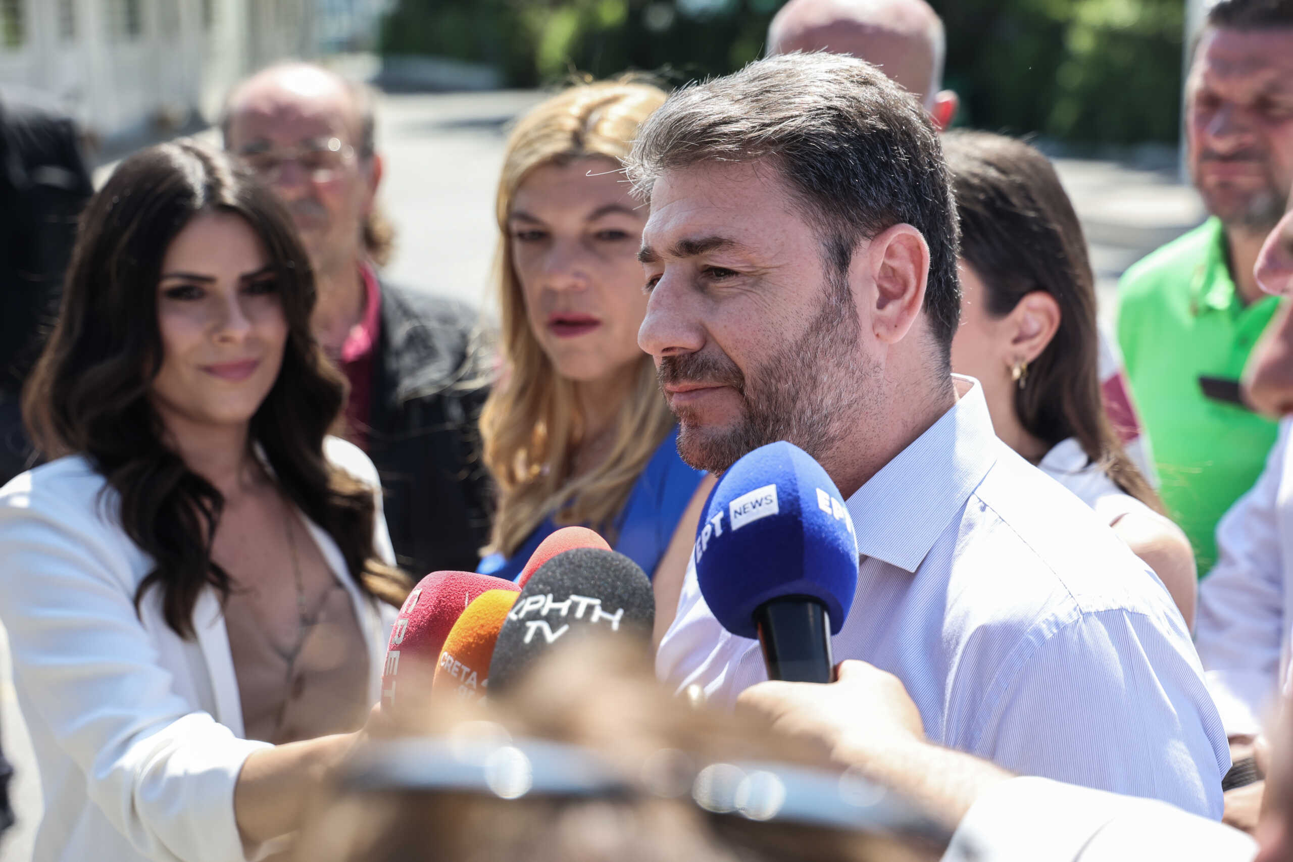 Άσκηση εκλογικού δικαιώματος από τον Πρόεδρο του ΠΑΣΟΚ-Κινήματος Αλλαγής, Νίκο Ανδρουλάκη σε εκλογικό τμήμα του Αρκαλοχωρίου Κρήτης, Κυριακή 25 Ιουνίου 2023. 
(ΣΤΕΦΑΝΟΣ ΡΑΠΑΝΗΣ