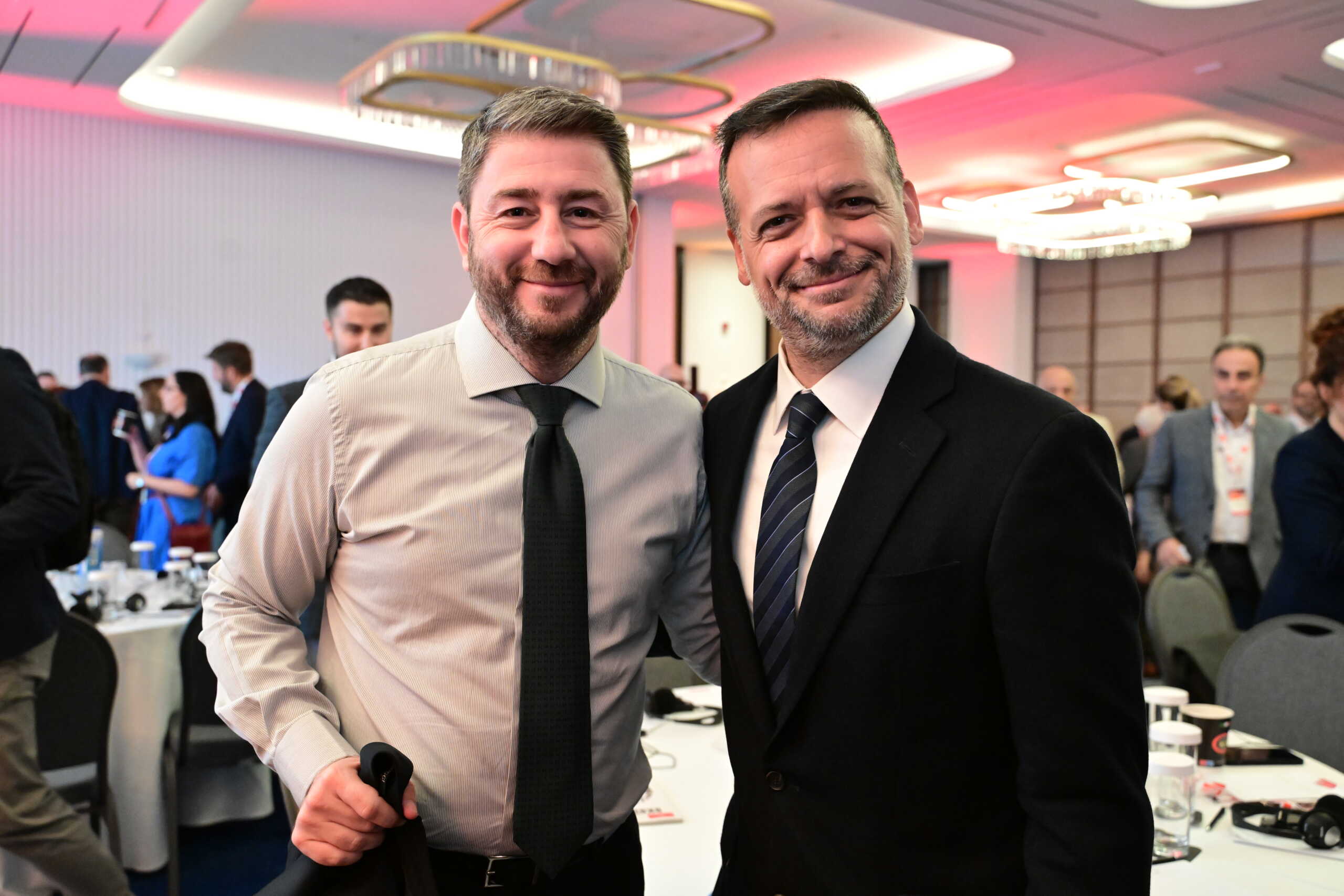 Πράσινη μετάβαση, ψηφιακός μετασχηματισμός, πληθωριστικό περιβάλλον. Οι προκλήσεις για τις μικρομεσαίες επιχειρήσεις μέσα σε ένα ρευστό γεωπολιτικό και κατ' επέκταση μακροοικονομικό πλαίσιο τίθενται επί τάπητος στο Ευρωπαϊκό Συνέδριο Επιχειρηματικότητας του Economist, το οποίο διοργανώνεται το Σάββατο 25 Μαΐου 2024 στο ξενοδοχείο Grand Hyatt της Αθήνας σε συνεργασία με το Επαγγελματικό Επιμελητήριο Αθηνών και την Ελληνική Συνομοσπονδία Επαγγελματιών, Βιοτεχνών και Εμπόρων (ΓΣΕΒΕΕ), καθώς και με την υποστήριξη του Γραφείου του Ευρωπαϊκού Κοινοβουλίου στην Ελλάδα και της Αντιπροσωπείας της Ευρωπαϊκής Επιτροπής στην Ελλάδα. Σάββατο 25 ΜαΪου 2024 (ΤΑΤΙΑΝΑ ΜΠΟΛΑΡΗ