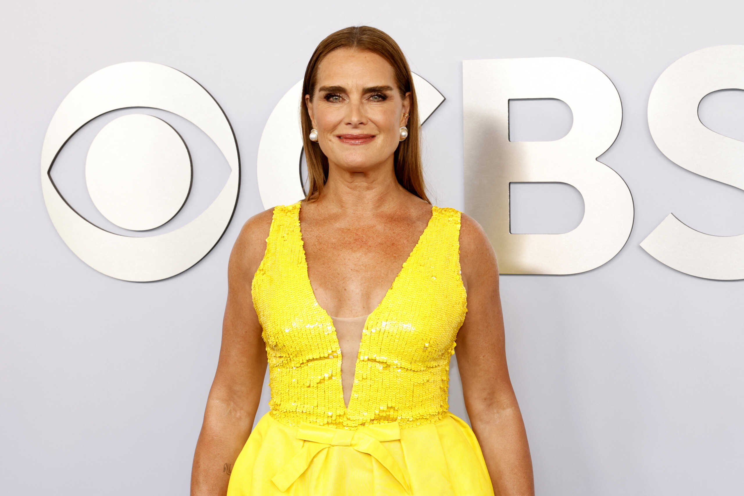 Tony Awards: Το νέο look της Angelina Jolie και τα crocs της Brooke Shields – Όλα όσα έγιναν τη βραδιά των βραβείων
