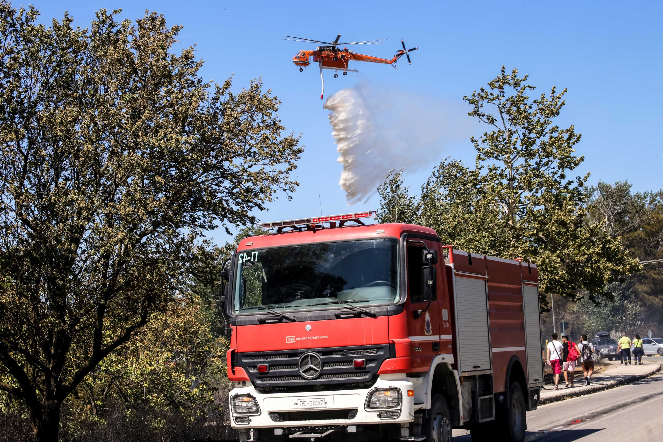 Πυρκαγιά στη Λάρισα  στην περιοχή των Εργατικών Κατοικιών Αγίου Θωμά.  Παρασκευή 14 Ιουνίου 2024   (EUROKINISSI)
