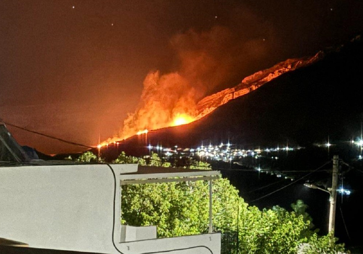 Φωτιά στο Ρέθυμνο στην περιοχή Ακούνια, ισχυρές δυνάμεις στο σημείο