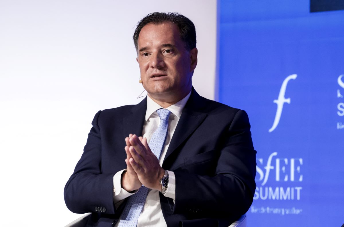Άδωνις Γεωργιάδης: Αποσύρεται η απόφαση για τις γραπτές εξετάσεις σχετικά με την ιατρική ειδικότητα