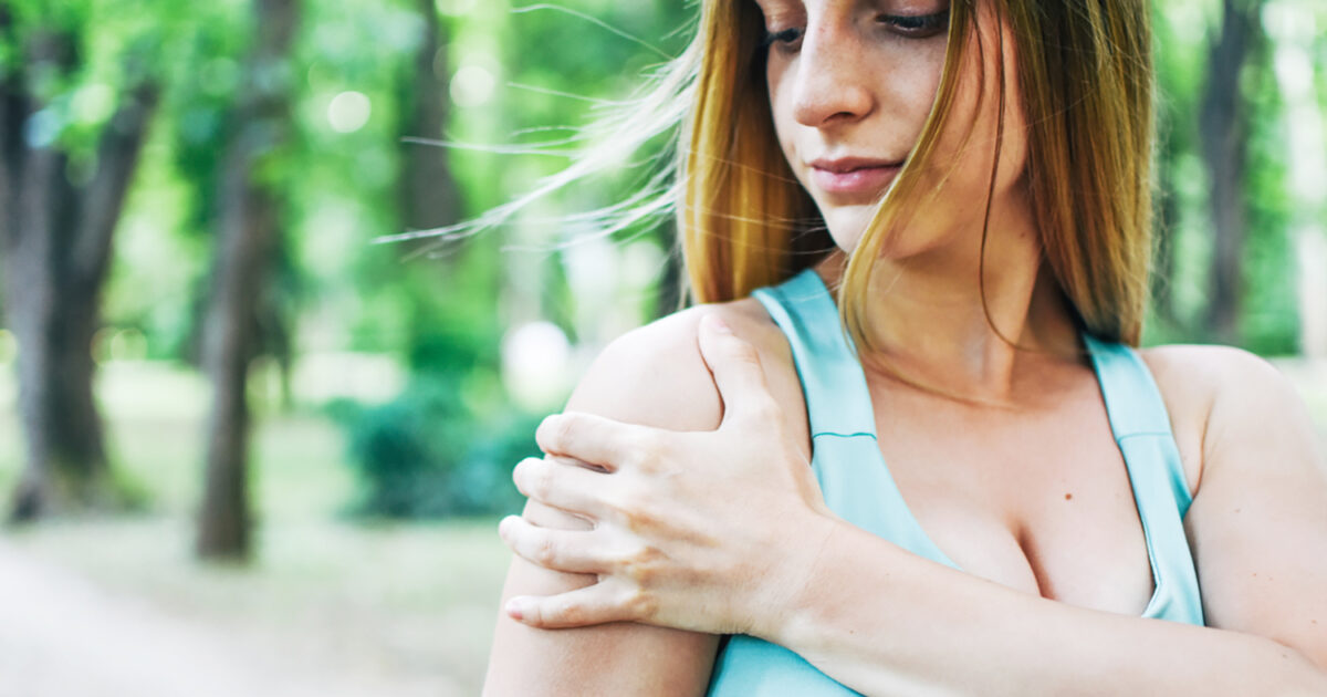 Sting by wasp or bee – symptoms and what to do