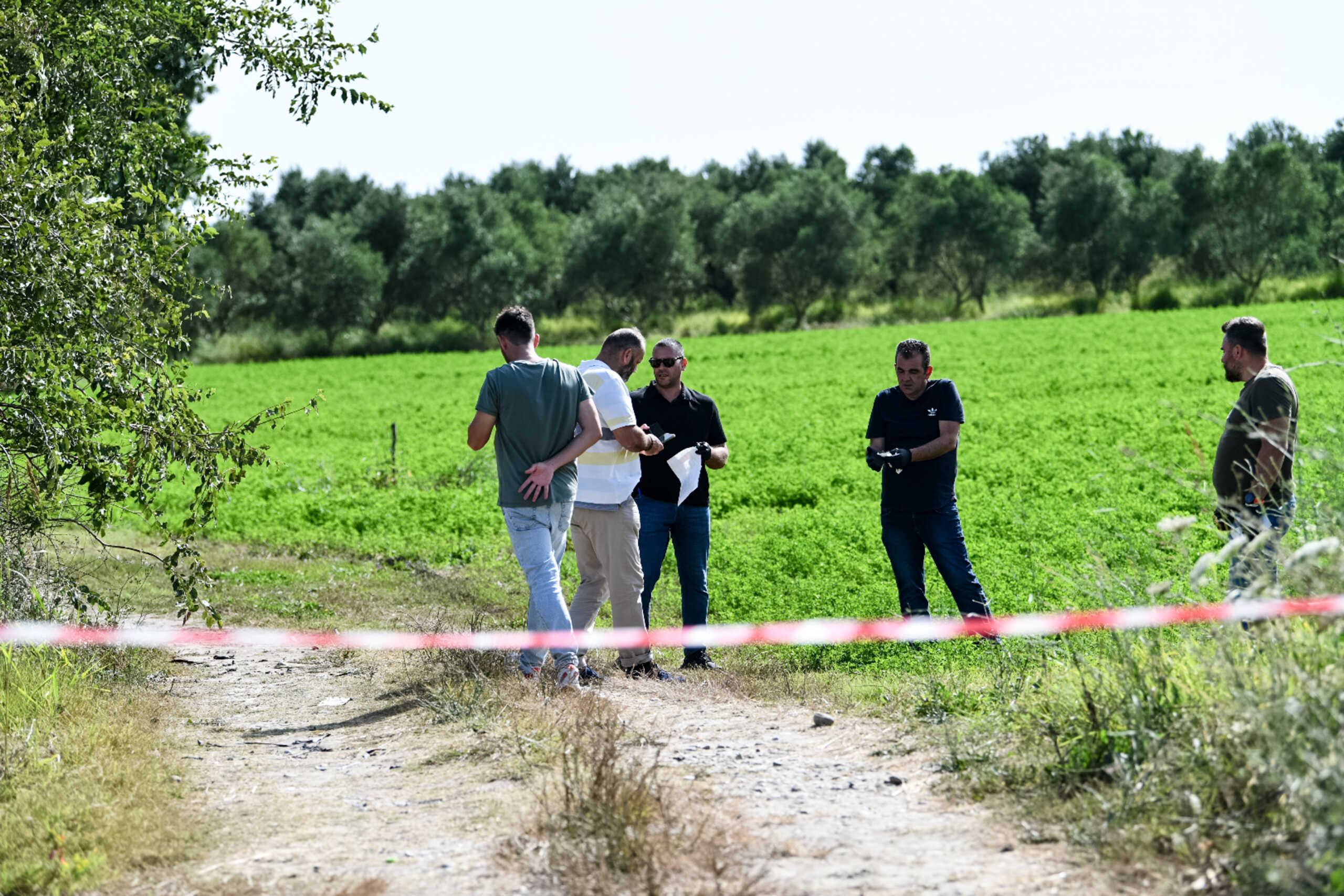 11χρονη που είχε εξαφανισθεί χθες από την περιοχή Μυρτιά στον Πύργο βρέθηκε νεκρό σε χωράφι στην περιοχή Καταράχι στην Ηλεία . Δευτέρα 10 Ιουνίου 2024 (ΓΙΑΝΝΗΣ ΣΠΥΡΟΥΝΗΣ