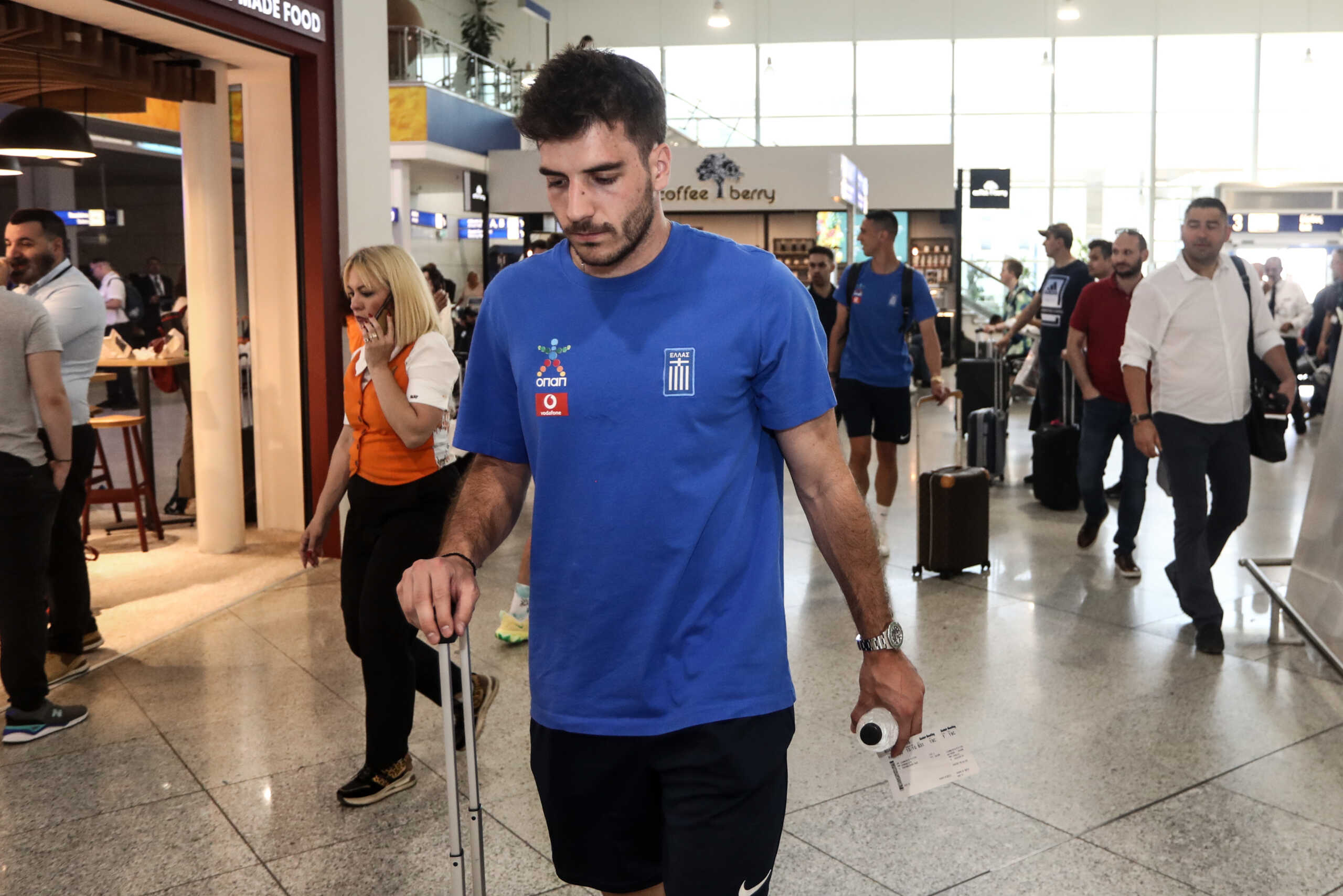 ΑΝΑΧΩΡΗΣΗ ΤΗΣ ΕΘΝΙΚΗΣ ΟΜΑΔΑΣ ΓΙΑ ΓΕΡΜΑΝΙΑ (ΘΑΝΑΣΗΣ ΔΗΜΟΠΟΥΛΟΣ