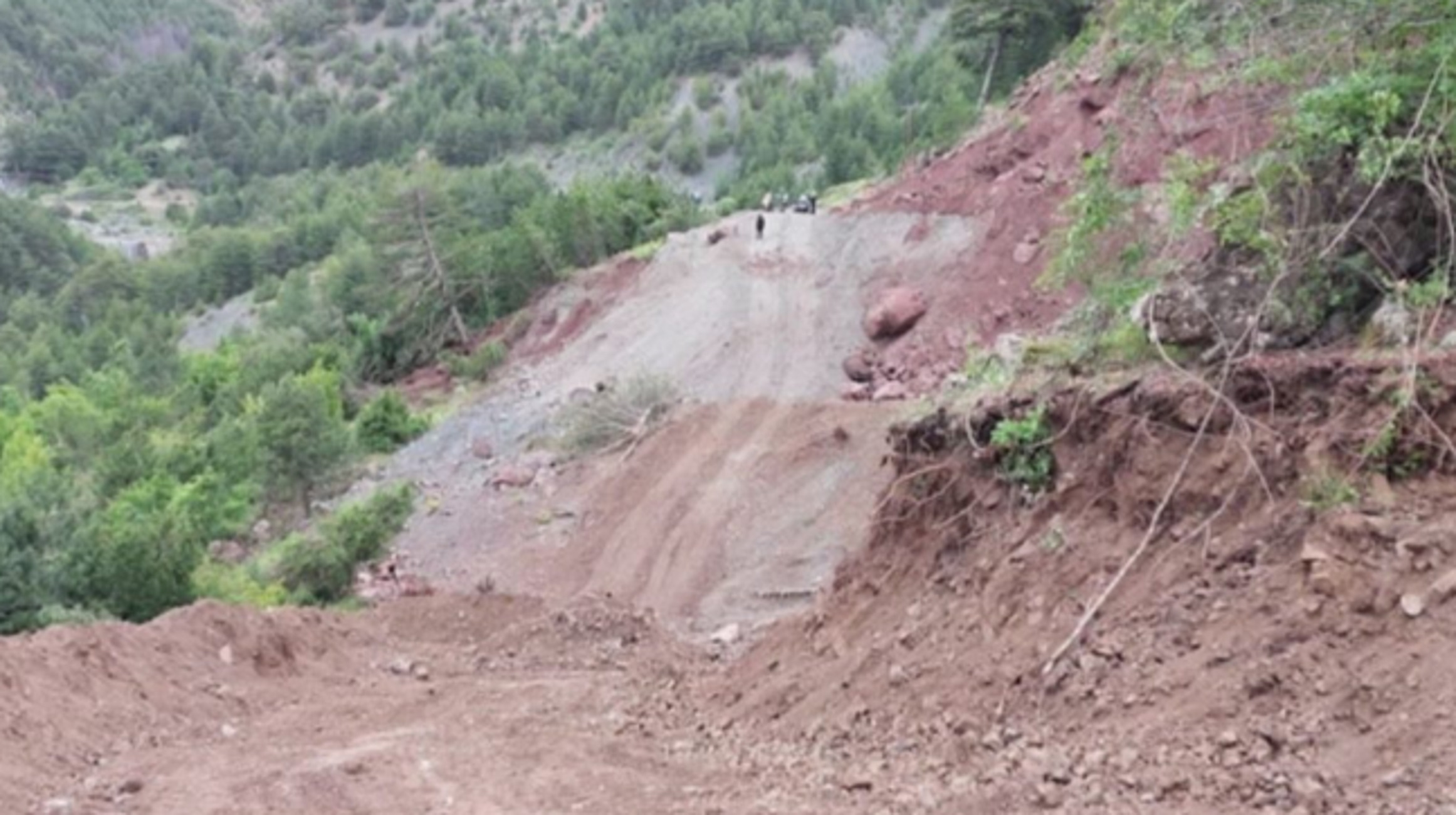 Κόνιτσα: Αποκλεισμένο το χωριό Δίστρατο  λόγω μεγάλης κατολίσθησης