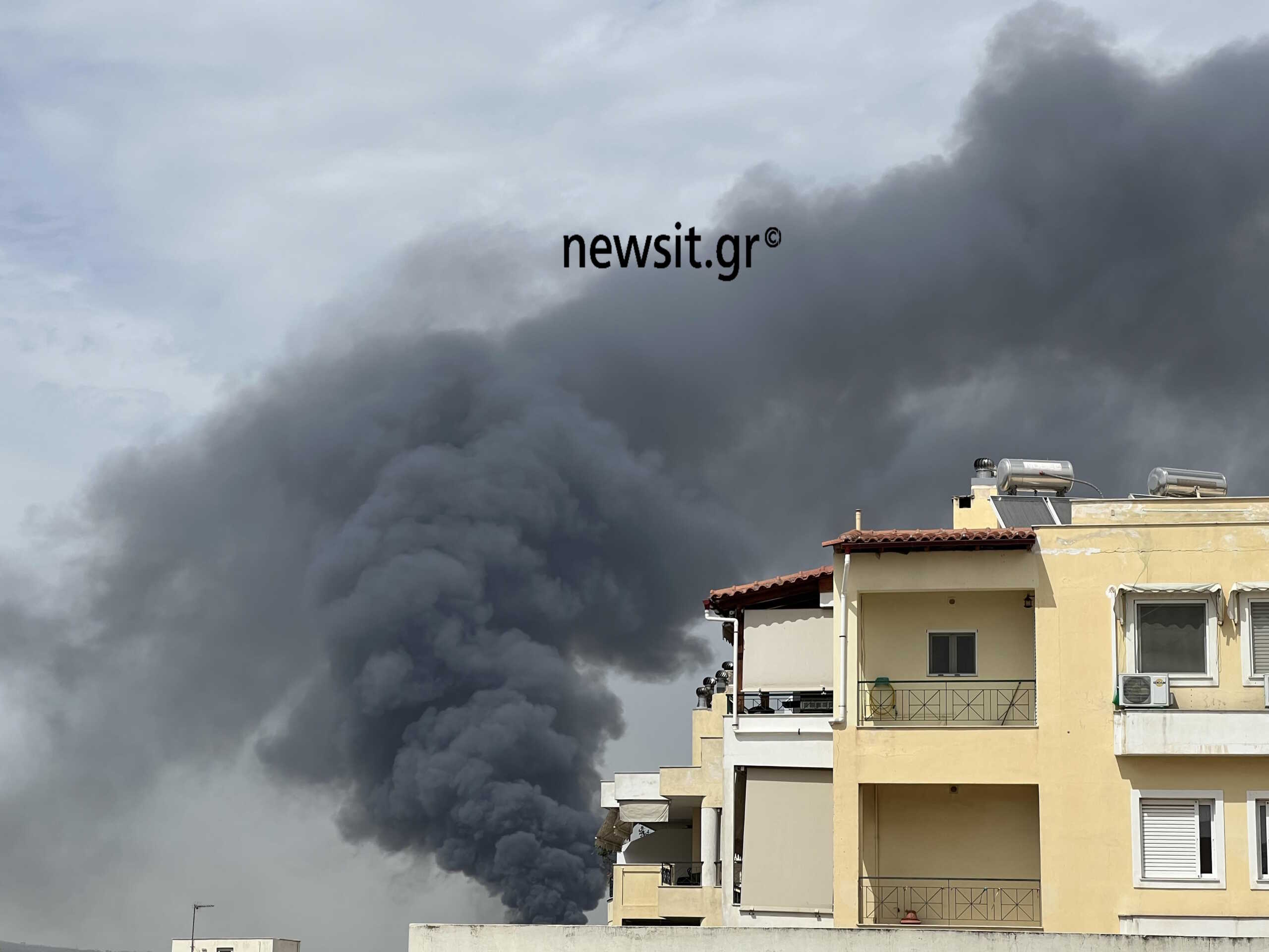 Έκρηξη Κηφισιά: Διακοπή κυκλοφορίας σε δρόμους γύρω από το εργοστάσιο – Κυκλοφοριακό χάος