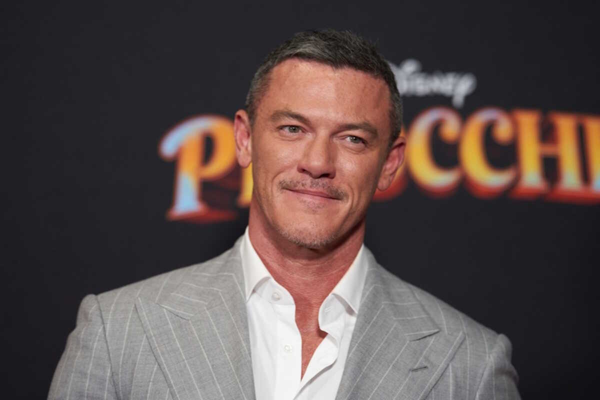 epa10169009 US actor Luke Evans attends the premiere of the movie Pinocchio, at Walt Disney Studios in Burbank, California, USA, 07 September 2022.  EPA