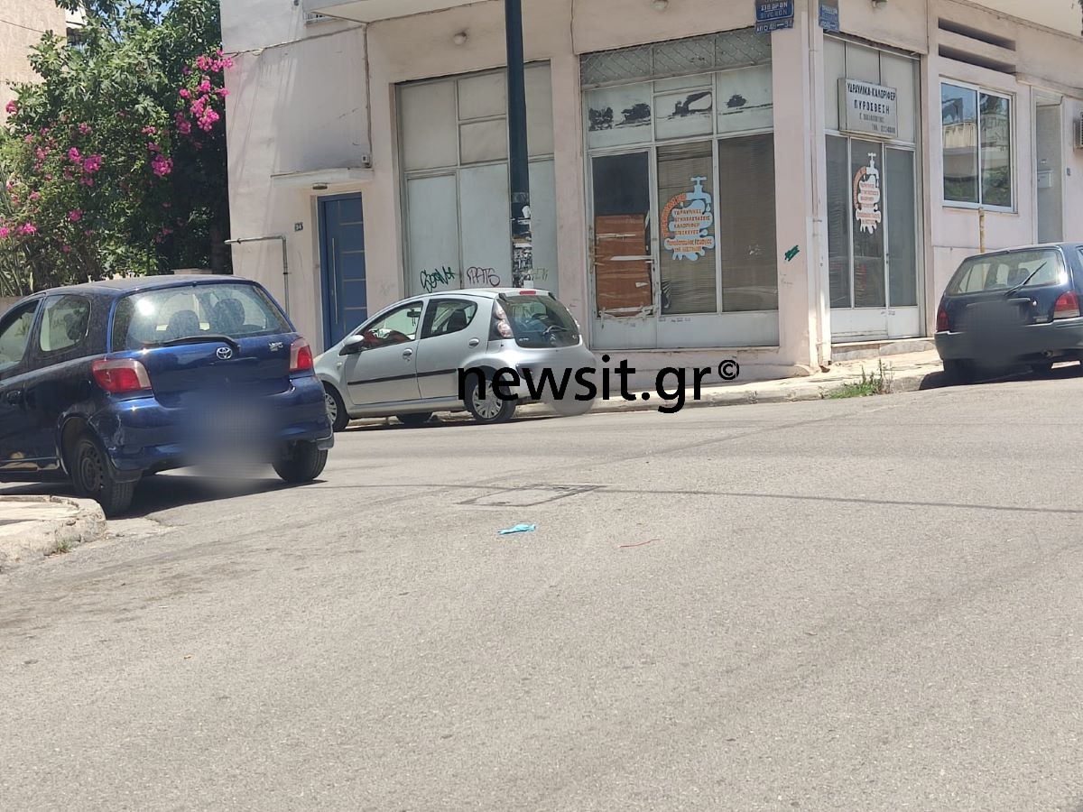 Πατήσια: Άνδρας μαχαίρωσε γυναίκα οδηγό αυτοκινήτου – Μυστήριο με τα κίνητρα