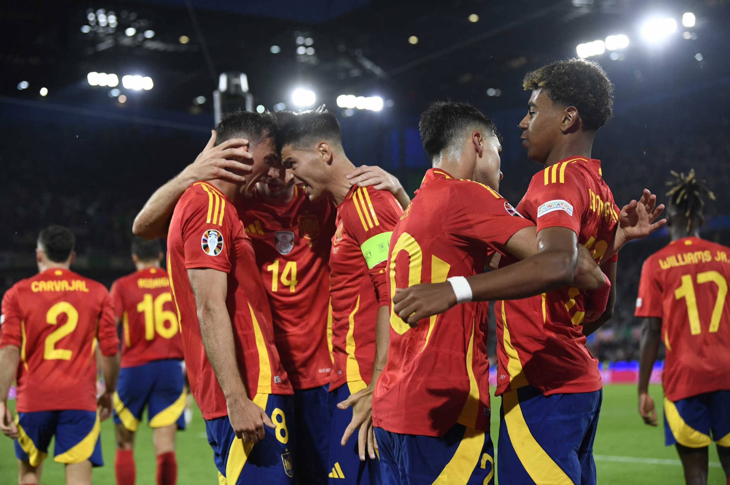 Soccer Football - Euro 2024 - Round of 16 - Spain v Georgia - Cologne Stadium, Cologne, Germany - June 30, 2024 Spain's Fabian Ruiz celebrates scoring their second goal with Alvaro Morata and Aymeric Laporte REUTERS